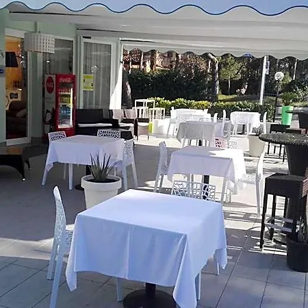Irene Hotel 3*